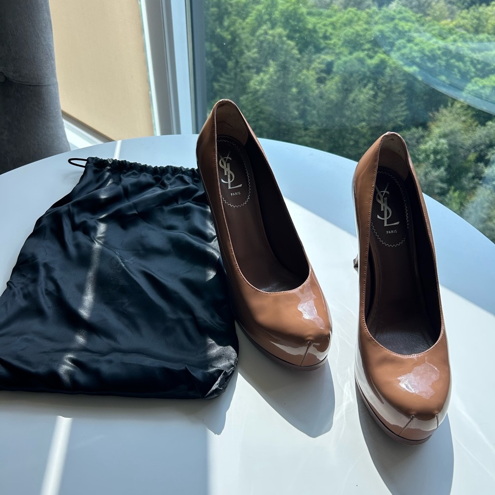 YSL TribToo Pumps
